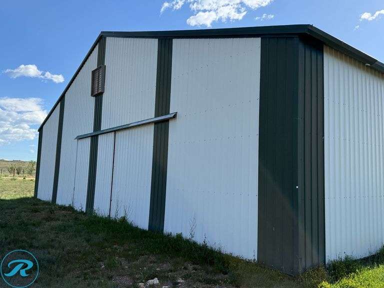 Indoor Riding Arena - Roller Auctions