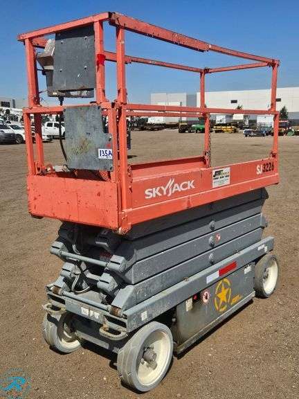 Skyjack  SJ3226   Scissor Lift