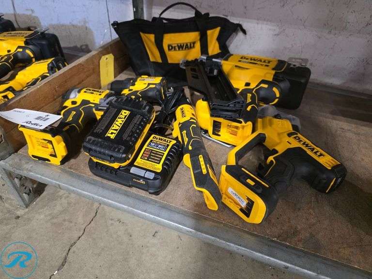 (5) Dewalt 20V Cordless Power Tools with Charger and (1) Battery