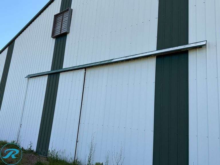 Indoor Riding Arena - Roller Auctions