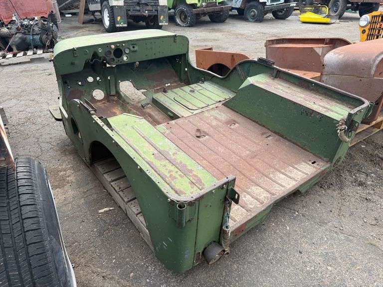 Willys Jeep CJ2A Body - Roller Auctions