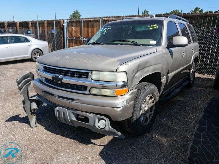 2003  Chevrolet  Tahoe LS  4WD