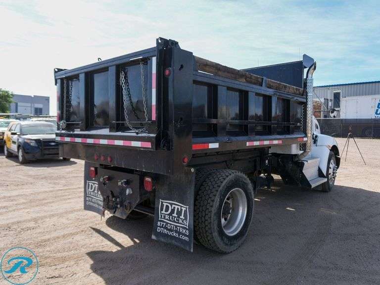 2011 Kenworth T370 S/A Dump Truck - Roller Auctions