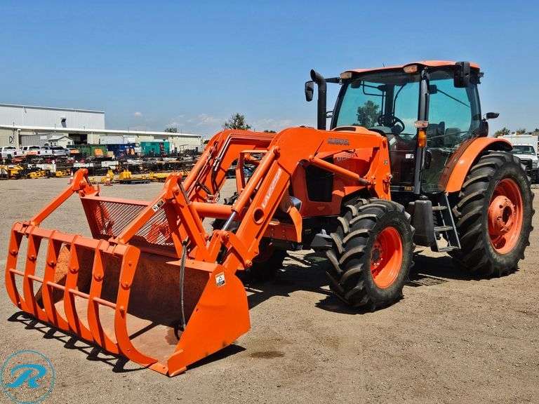 2015  Kubota  M135GX  4WD  Tractor/ Loader