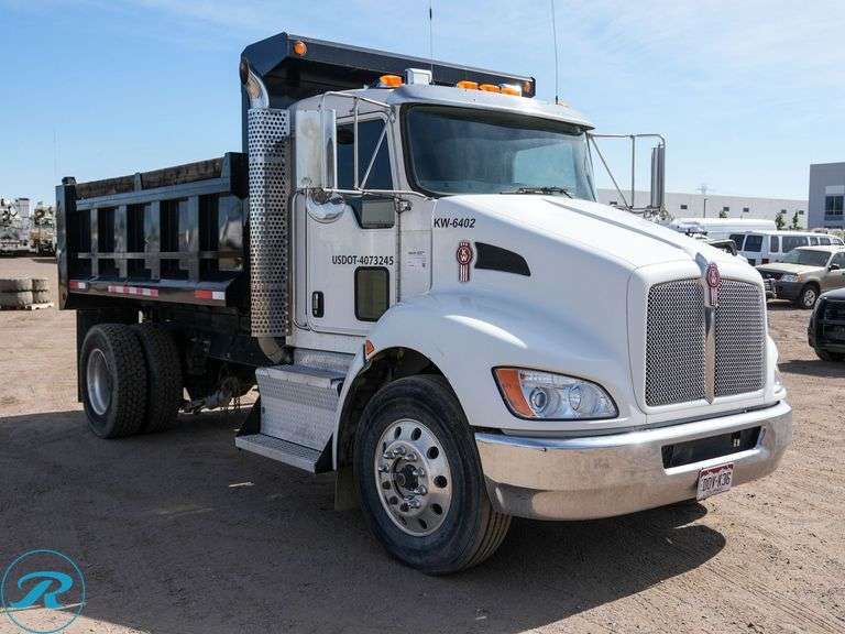 2011 Kenworth T370 S/A Dump Truck - Roller Auctions