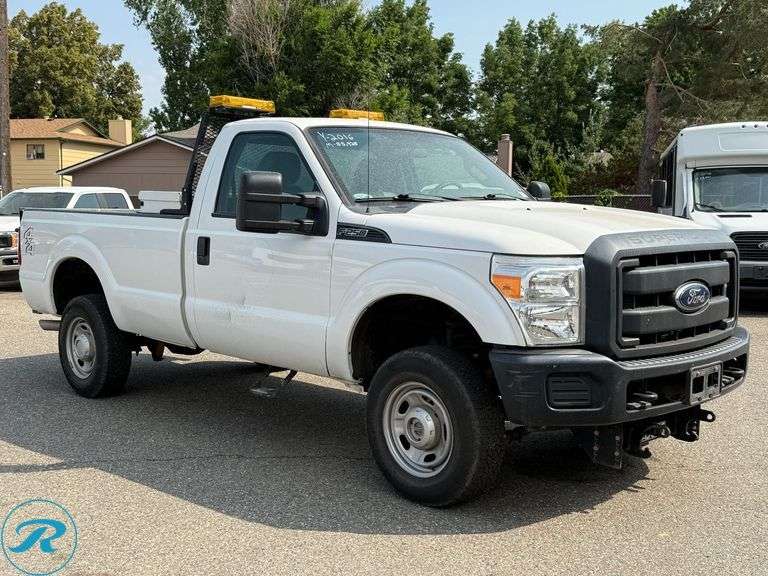 2015  Ford  F250 Super Duty  XL  4WD  Pickup - Roller Auctions