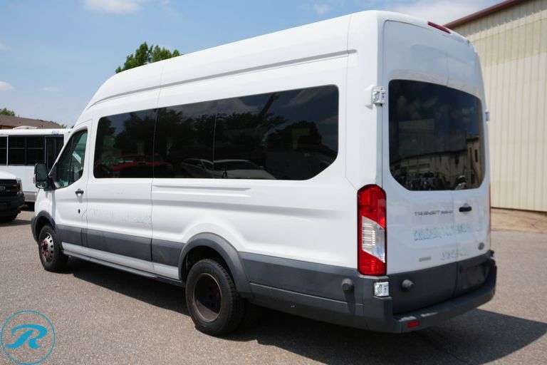 2017  Ford  Transit 350   HD   RWD  15-Passenger Van - Roller Auctions