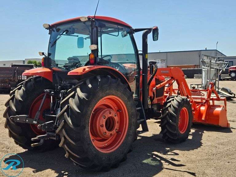 2015 Kubota M135GX 4WD Tractor/ Loader - Roller Auctions