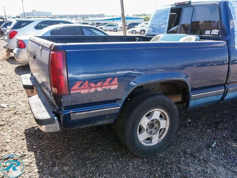 1996  Chevrolet  1500   4WD - Roller Auctions