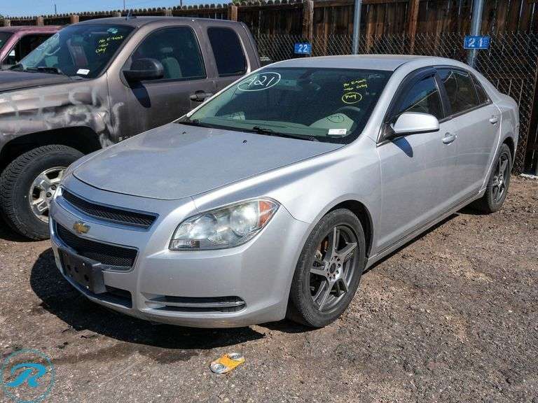 2010  Chevrolet  Malibu LT  FWD