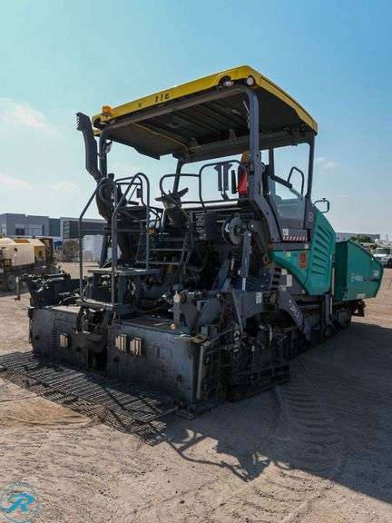 2017  Vogele  Super 2000-3i  Tracked Asphalt Paver - Roller Auctions