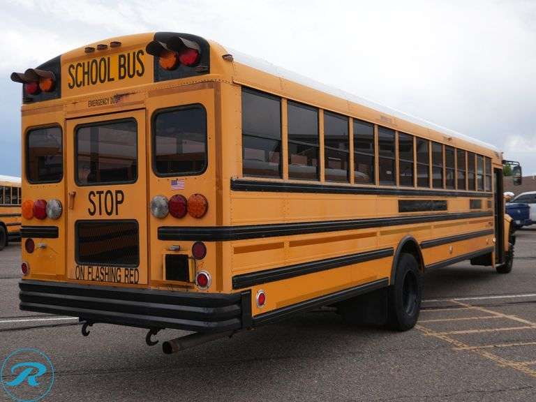 2004 IC Corporation CE300 RWD 77-Passenger School Bus - Roller Auctions