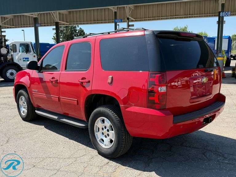 2014  Chevrolet  Tahoe   4WD  SUV - Roller Auctions
