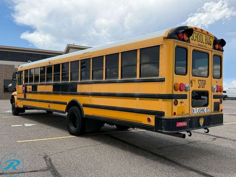2006 IC Corporation CE300 RWD 77-Passenger School Bus - Roller Auctions