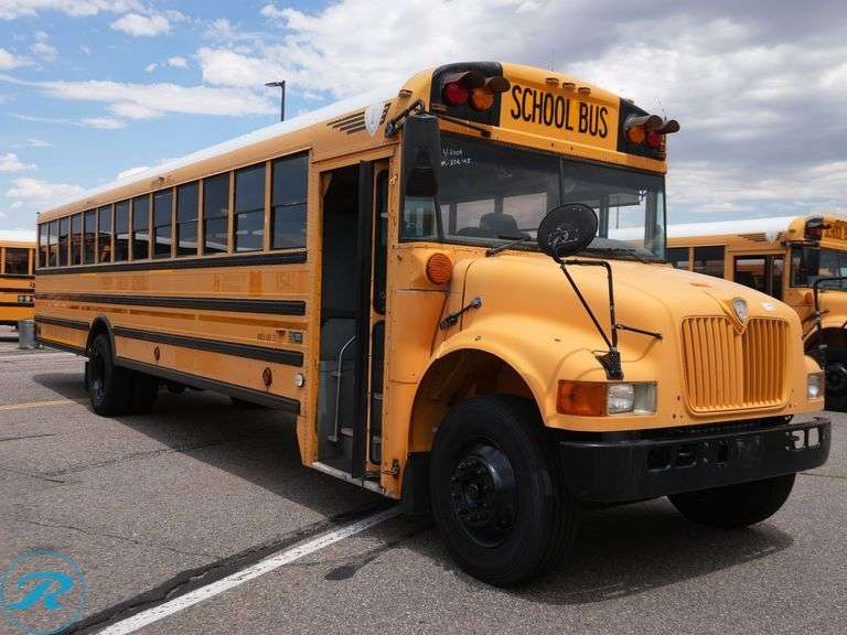 2004  IC Corporation  CE300  RWD  77-Passenger School Bus - Roller Auctions