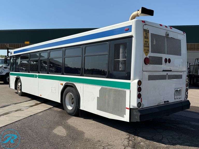 2010  Gillig  G27B102N4  Low Floor Transit Bus - Roller Auctions