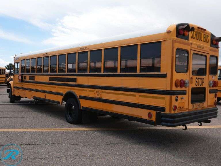 2004 IC Corporation CE300 RWD 77-Passenger School Bus - Roller Auctions