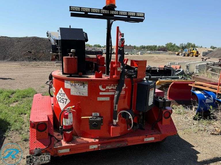2019  Crafco  SS250D  T/A Towable Crack Sealing Machine - Roller Auctions