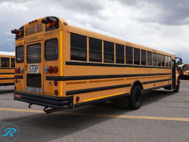 2004  IC Corporation  CE300  RWD  77-Passenger School Bus - Roller Auctions