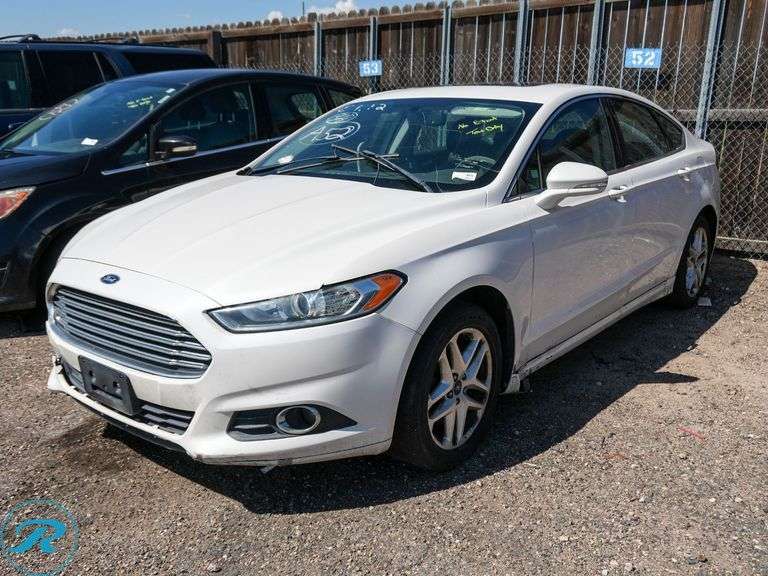 2014 Ford Fusion SE FWD