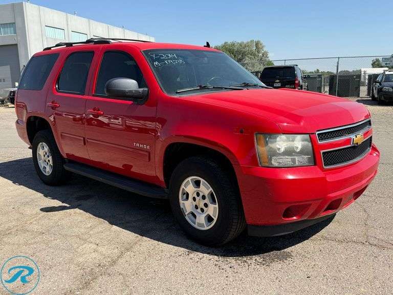 2014  Chevrolet  Tahoe   4WD  SUV - Roller Auctions