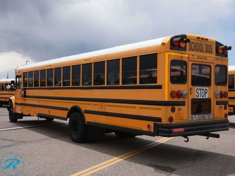2004  IC Corporation  CE300  RWD  77-Passenger School Bus - Roller Auctions