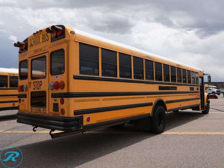 2004 IC Corporation CE300 RWD 77-Passenger School Bus - Roller Auctions