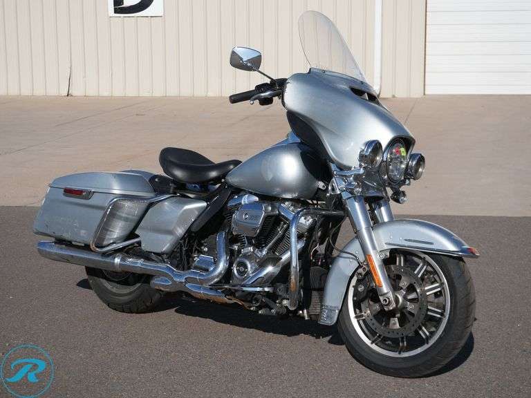 2017  Harley-Davidson  FLHTP Electra Glide  Police Edition  Motorcycle