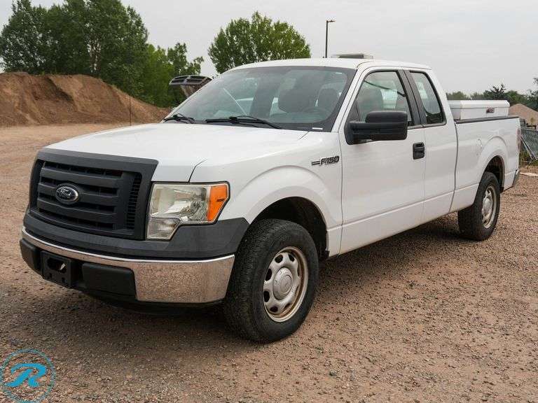 2011  Ford  F150  XL  RWD Super Cab  Pickup