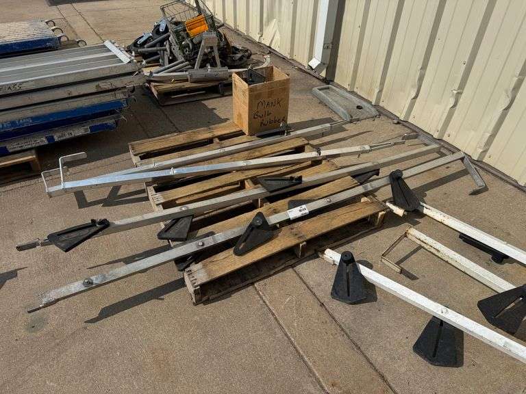 (3) Glass Rack Brackets and Box of Replacement Pads