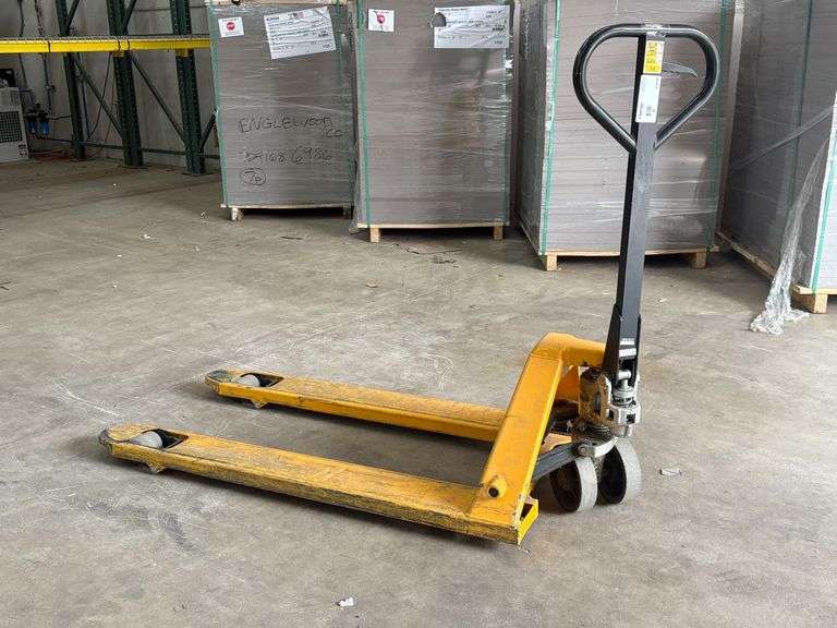 Manual Pallet Jack, 5500 Lbs Capacity