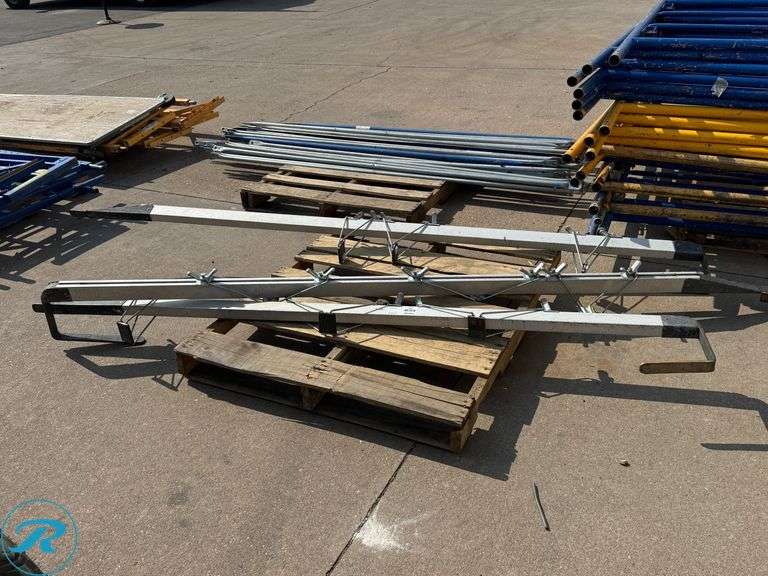 (3) Glass Rack Brackets