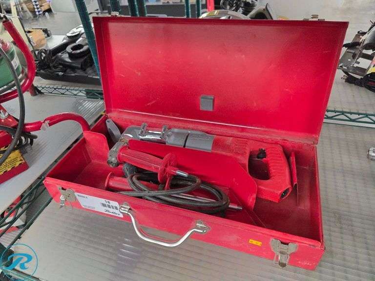 Milwaukee 1107-1 Heavy-Duty 1/2" Drill, 7.0 Amps, 120V, Electric