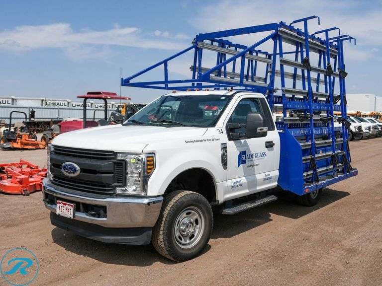 2019 Ford F350 Super Duty XL 4WD Flatbed Truck
