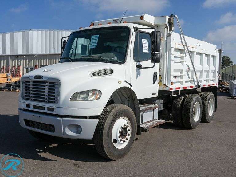 2009 Freightliner Business Class M2 T/A Dump Truck