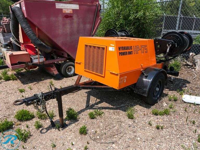 Stanley  HP-175  Towable Hydraulic Power Unit