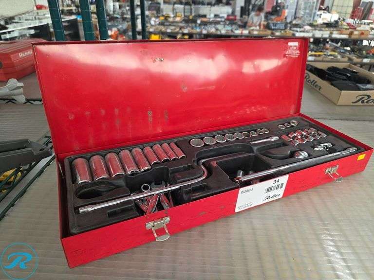 Proto 52138 3/8" Drive Socket and Wrench Set in Red Metal Case (Incomplete)