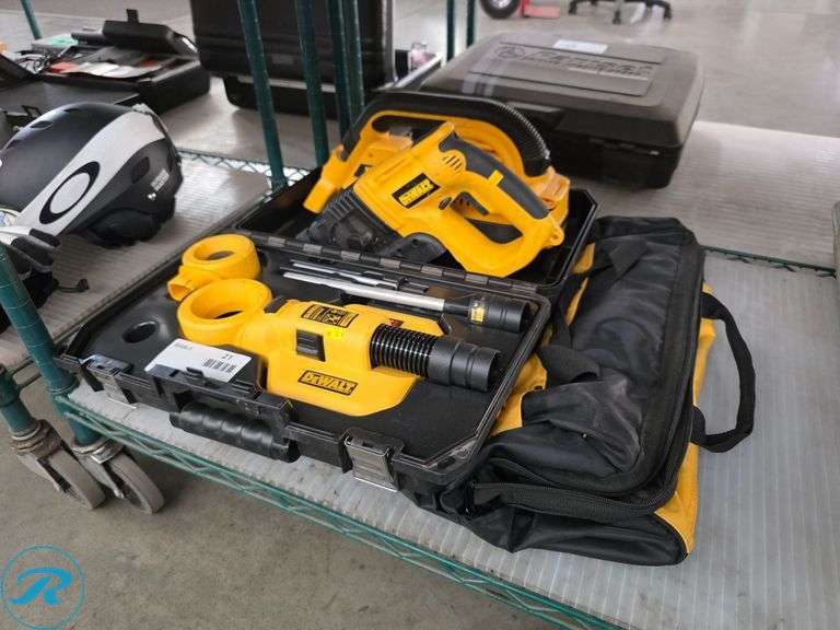 DeWalt DWH050 Dust Extraction System, DW005 Rotary Hammer and DC515 Cordless Wet/Dry Vac