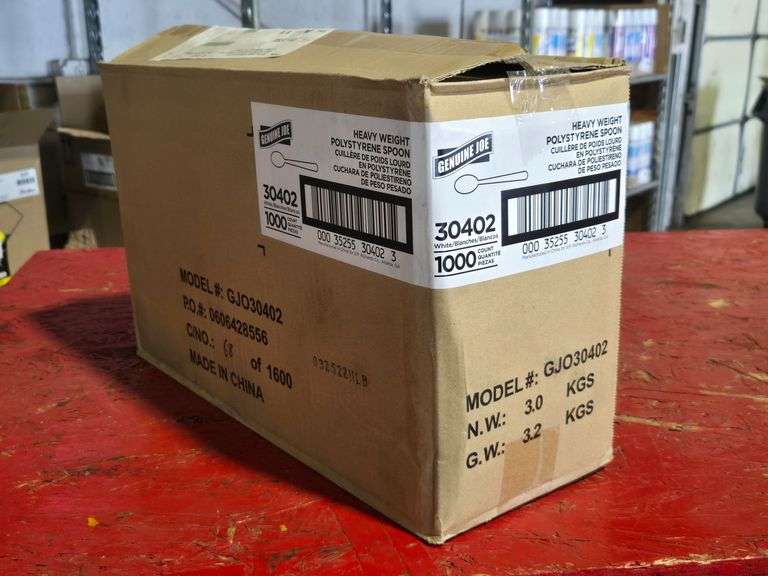 (2) Boxes of Genuine Joe GJO30402 Heavy Weight Polystyrene Spoon