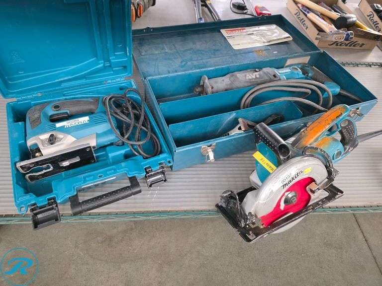 Makita JV0600 Jigsaw, Makita 5477NB Circular Saw and JR3070CT Reciprocating Saw