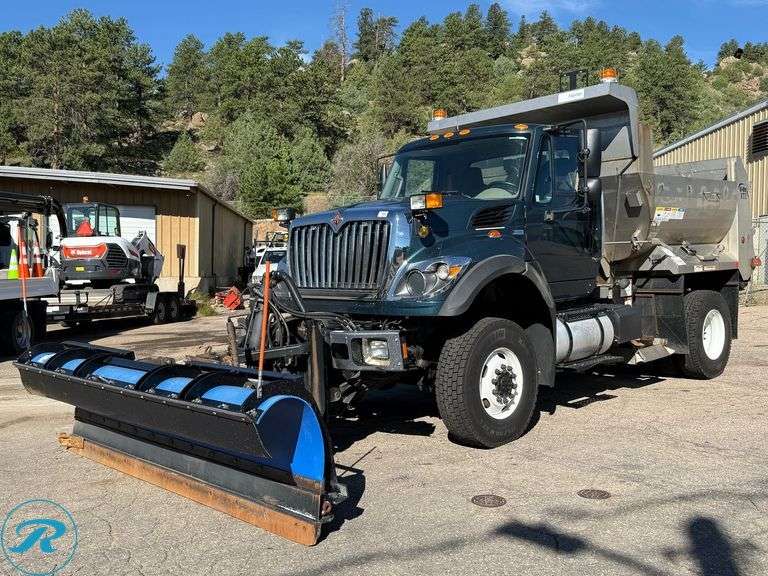 2012 International WorkStar 7500 4WD S/A Dump Truck