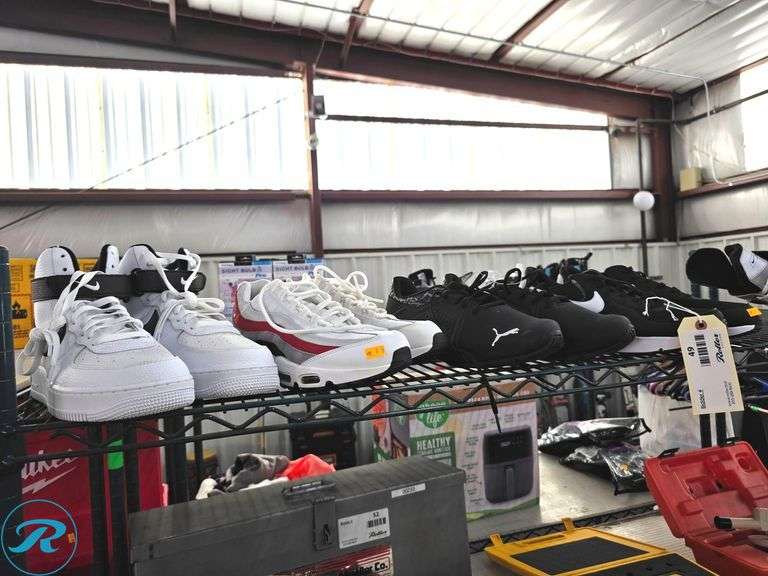 (4) Pairs of Men’s Shoes, Sizes 9.5, 10, 10.5