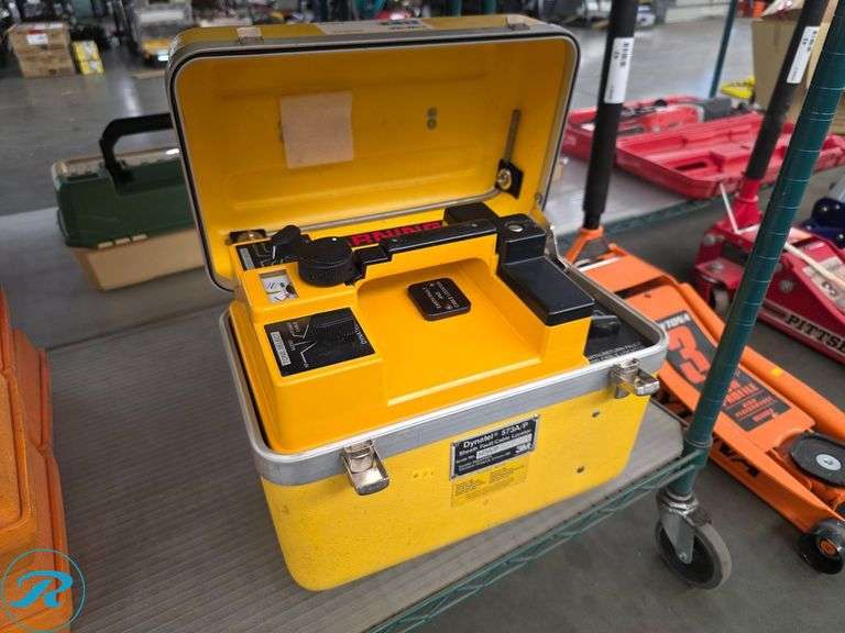 3M Dynatel 573A/P Sheath Fault and Cable Locator