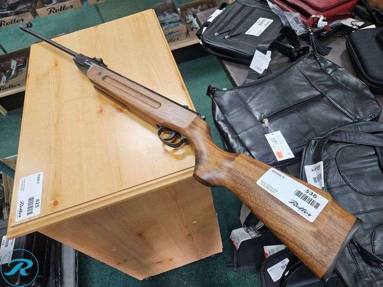 Winchester Model 1000X Air Rifle, .177 Caliber, Wood Stock