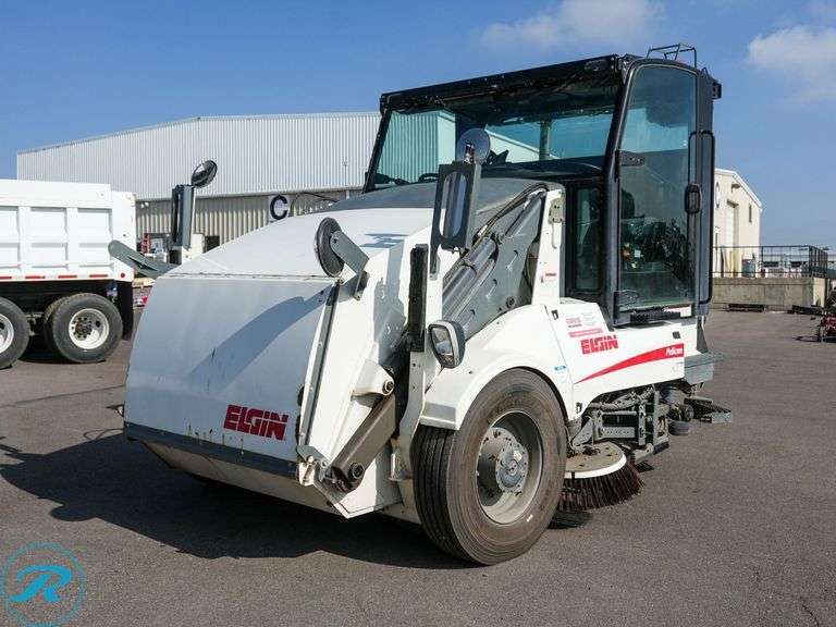 2017 Elgin Pelican Street Sweeper