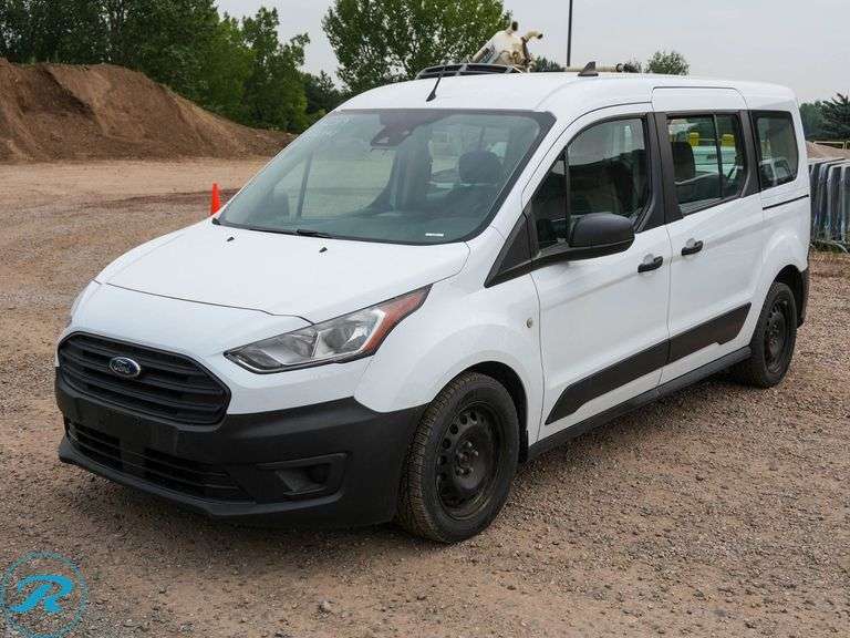 2019  Ford  Transit Connect   FWD  7-Passenger Van