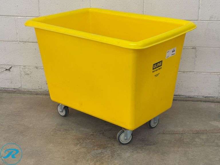 Uline Poly Box Truck, 28" x 38" x 28"