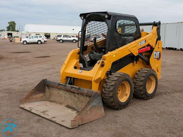 2022  Caterpillar  242D3  Skid Steer Loader
