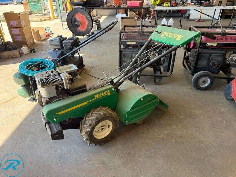 Weed Eater 17" Counter Rotating Tiller With Briggs & Stratton Model 135202 Gas Engine, 5HP