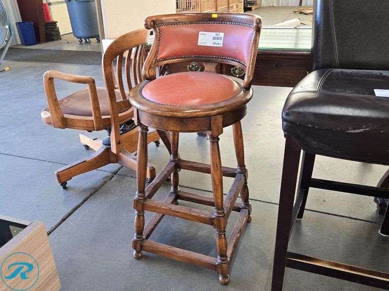 Alfonso Marina AM Swivel Bar Stool, Wood Frame, Leather Seat and Back